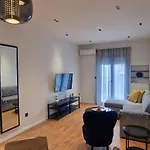Flat 99 Premium Urban Retreat Center Daire